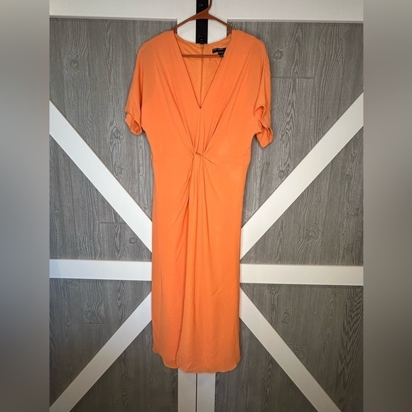 Maggy London Dresses & Skirts - 043. NWT Maggy London Dress Size 10